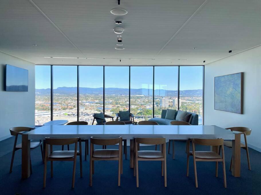 Luxury Stunning Riverview 1 Bedroom Apt 479F Голд-Кост Экстерьер фото